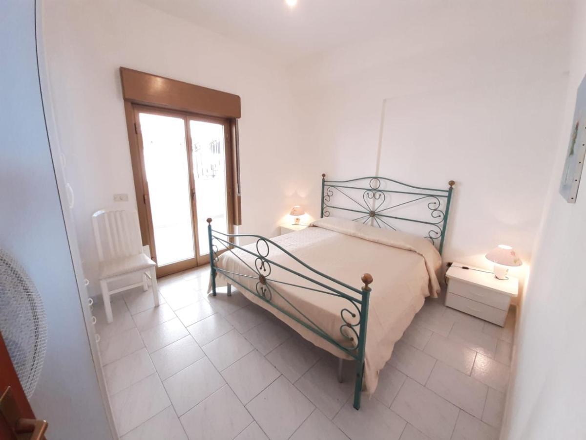 Casa Vacanze Andreana Apartment Летояни Екстериор снимка