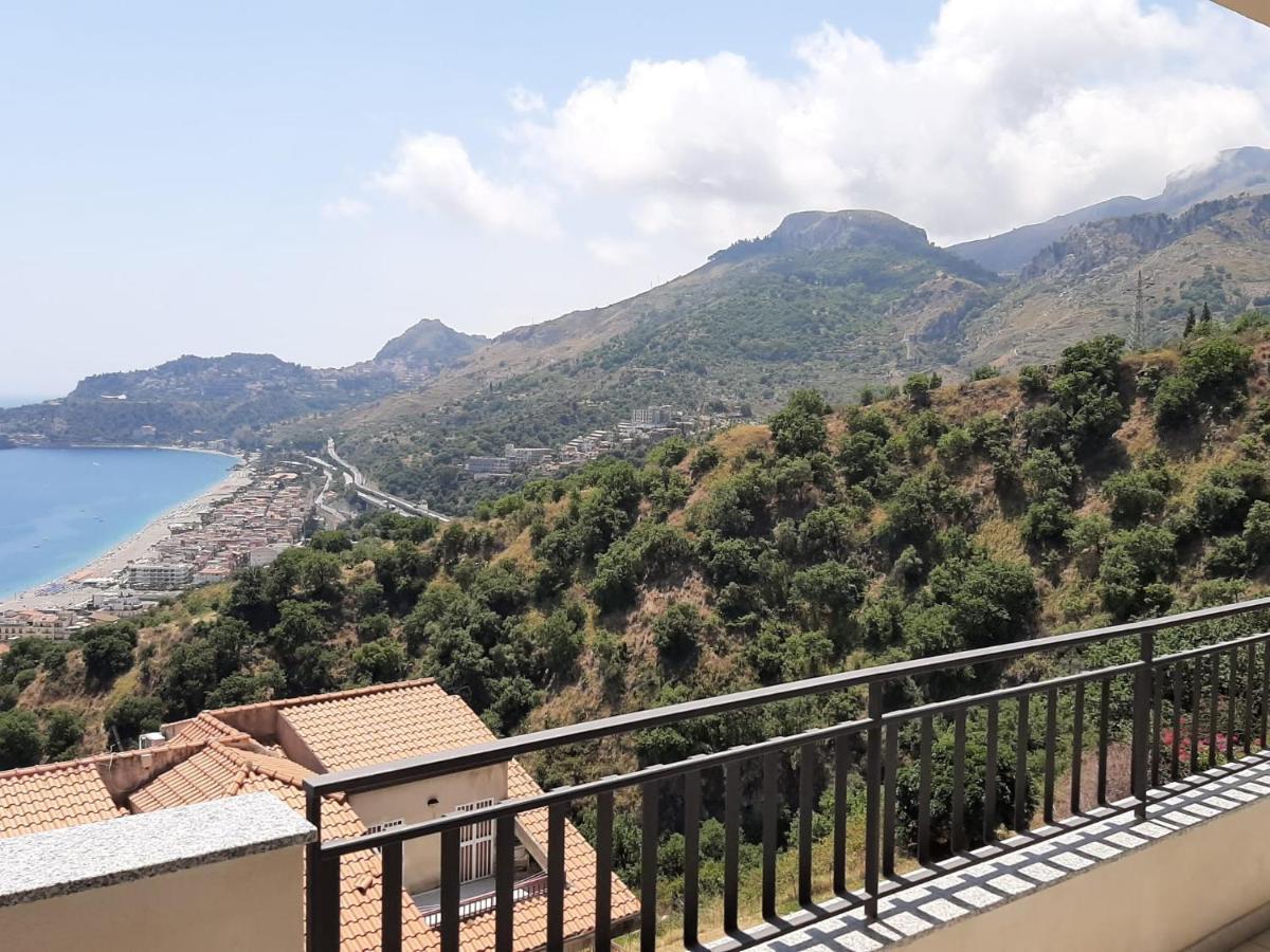 Casa Vacanze Andreana Apartment Летояни Екстериор снимка