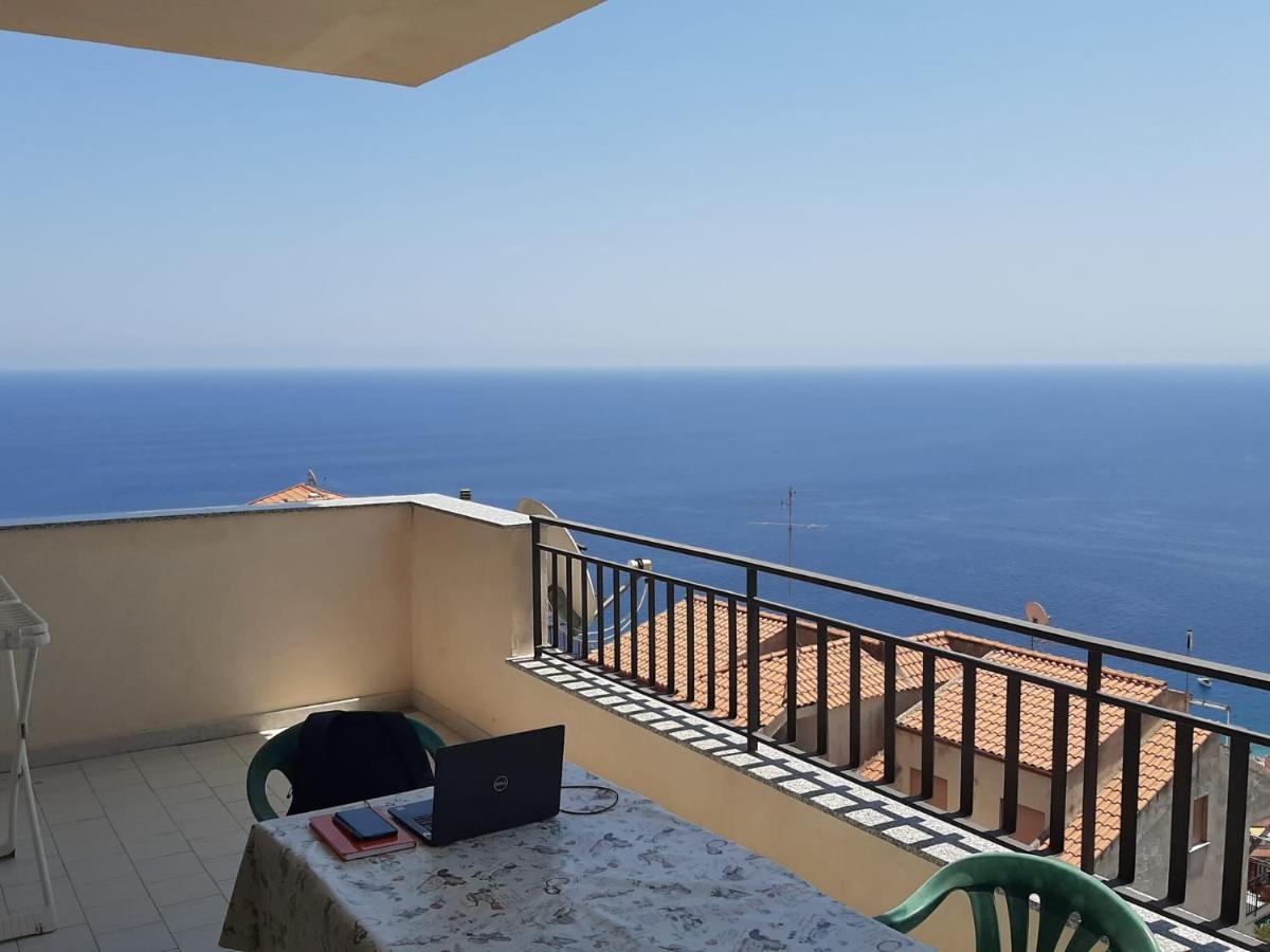 Casa Vacanze Andreana Apartment Летояни Екстериор снимка